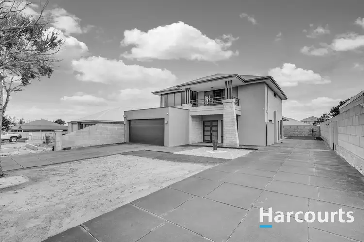 35 Buckingham Drive, Wannanup WA 6210