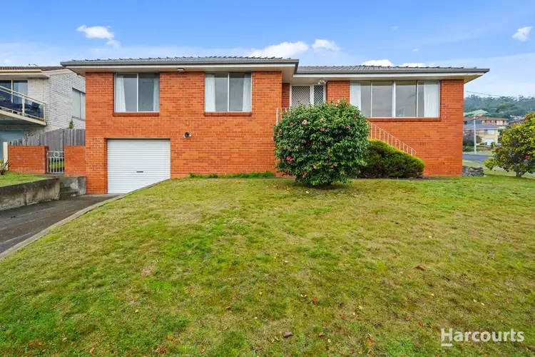 2 Newhaven Drive, Howrah TAS 7018