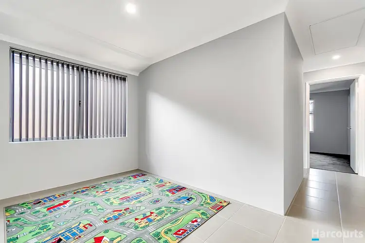 Fifth view of Homely house listing, 4 Rotterdam Vista, Wanneroo WA 6065
