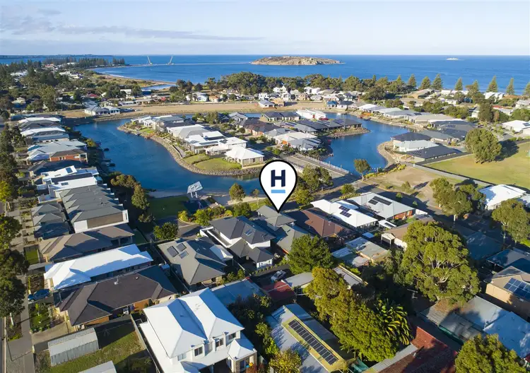 Third view of Homely house listing, 8 Clifton Way, Victor Harbor SA 5211