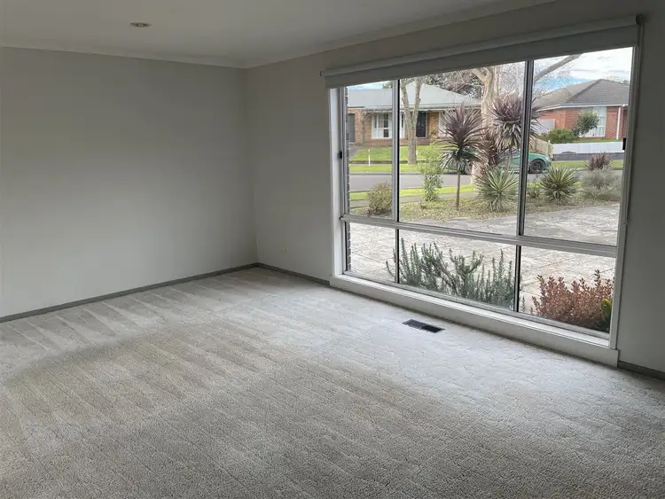 Second view of Homely house listing, 3 Maralee Court, Berwick VIC 3806