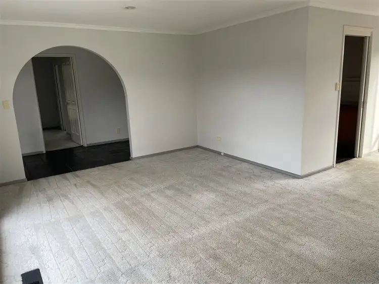 Third view of Homely house listing, 3 Maralee Court, Berwick VIC 3806