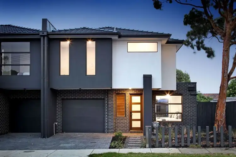 Main view of Homely townhouse listing, 6 Hewitts Road, Carnegie VIC 3163