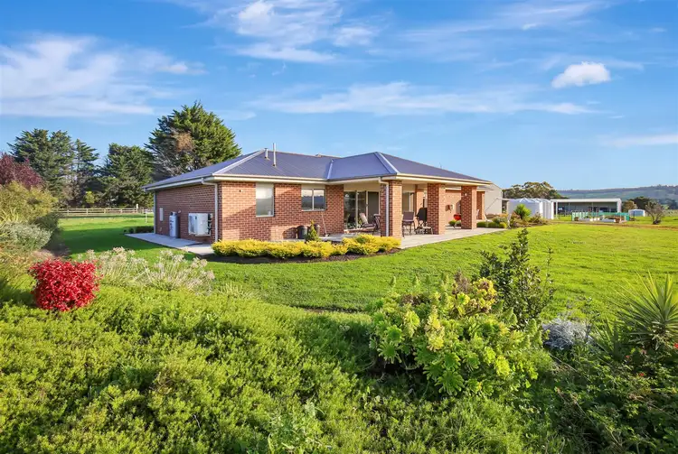 24 Nuttalls Road, Yinnar VIC 3869