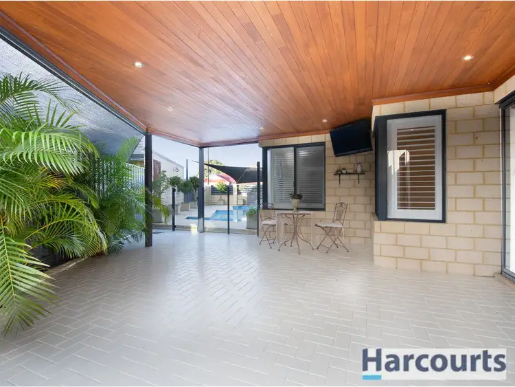 Fourth view of Homely house listing, 6 Dulcet Link, Atwell WA 6164