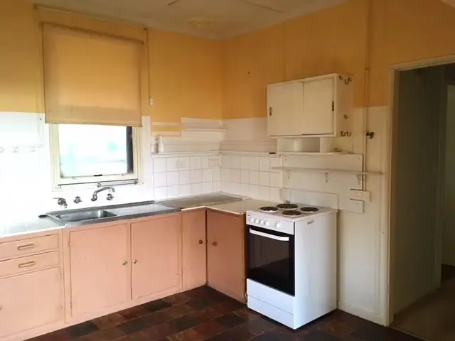 Second view of Homely house listing, 118 Queen Street, Peterborough SA 5422