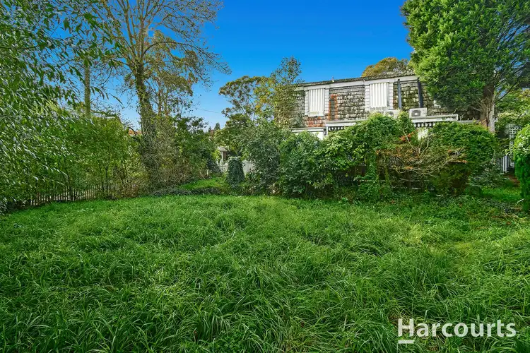 Second view of Homely house listing, 25 Holyrood Drive, Vermont VIC 3133
