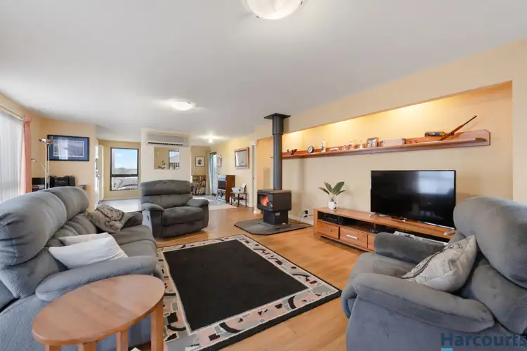 Third view of Homely unit listing, 2/4 Smythe Street, Sheffield TAS 7306
