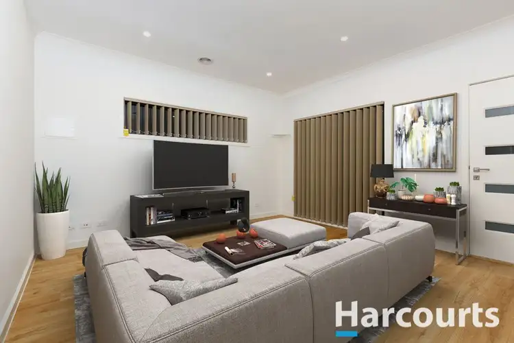 Second view of Homely unit listing, B/8 Doveton Avenue, Eumemmerring VIC 3177
