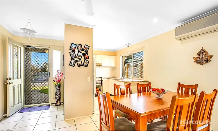 Second view of Homely house listing, 10 Poplar Place, Taigum QLD 4018