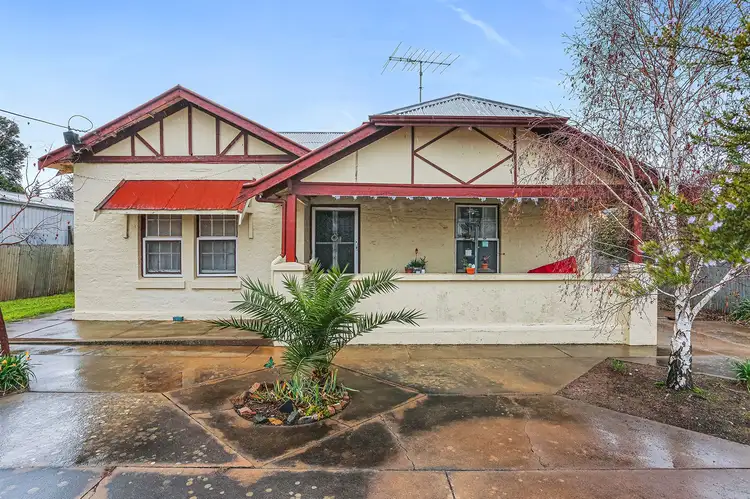 12 Bridle Street, Saddleworth SA 5413