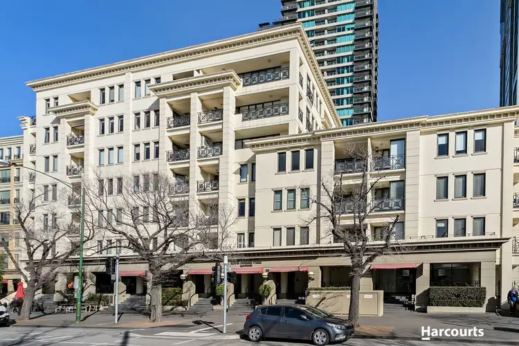 360 St Kilda Road