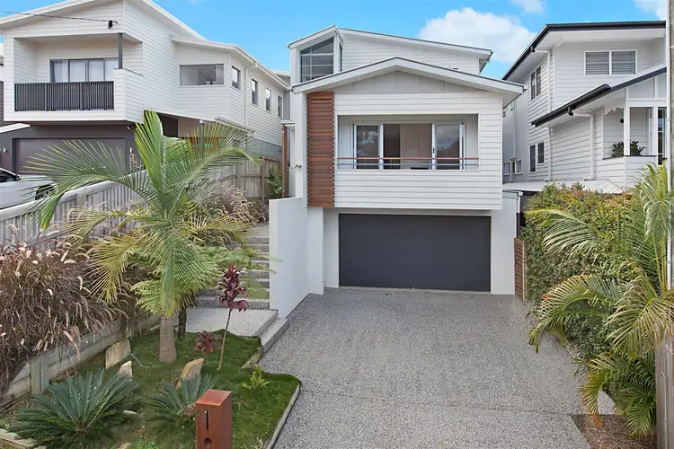 28 Rawson Street, Wooloowin QLD 4030