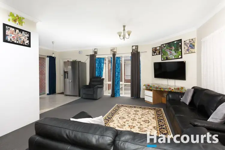 3/2-4 Eugenia Street, Doveton VIC 3177