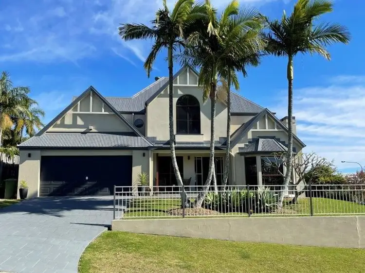 1 Mansfield Court, Parkwood QLD 4214