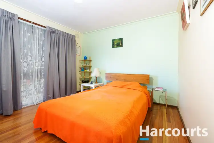 Fifth view of Homely house listing, 2 Robin Close, Doveton VIC 3177