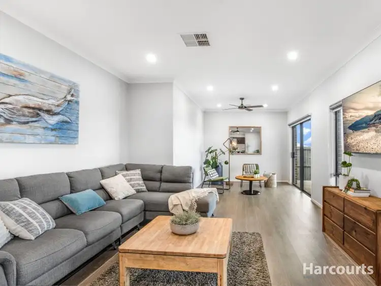 Fifth view of Homely house listing, 15 Pandanus Court, Warragul VIC 3820