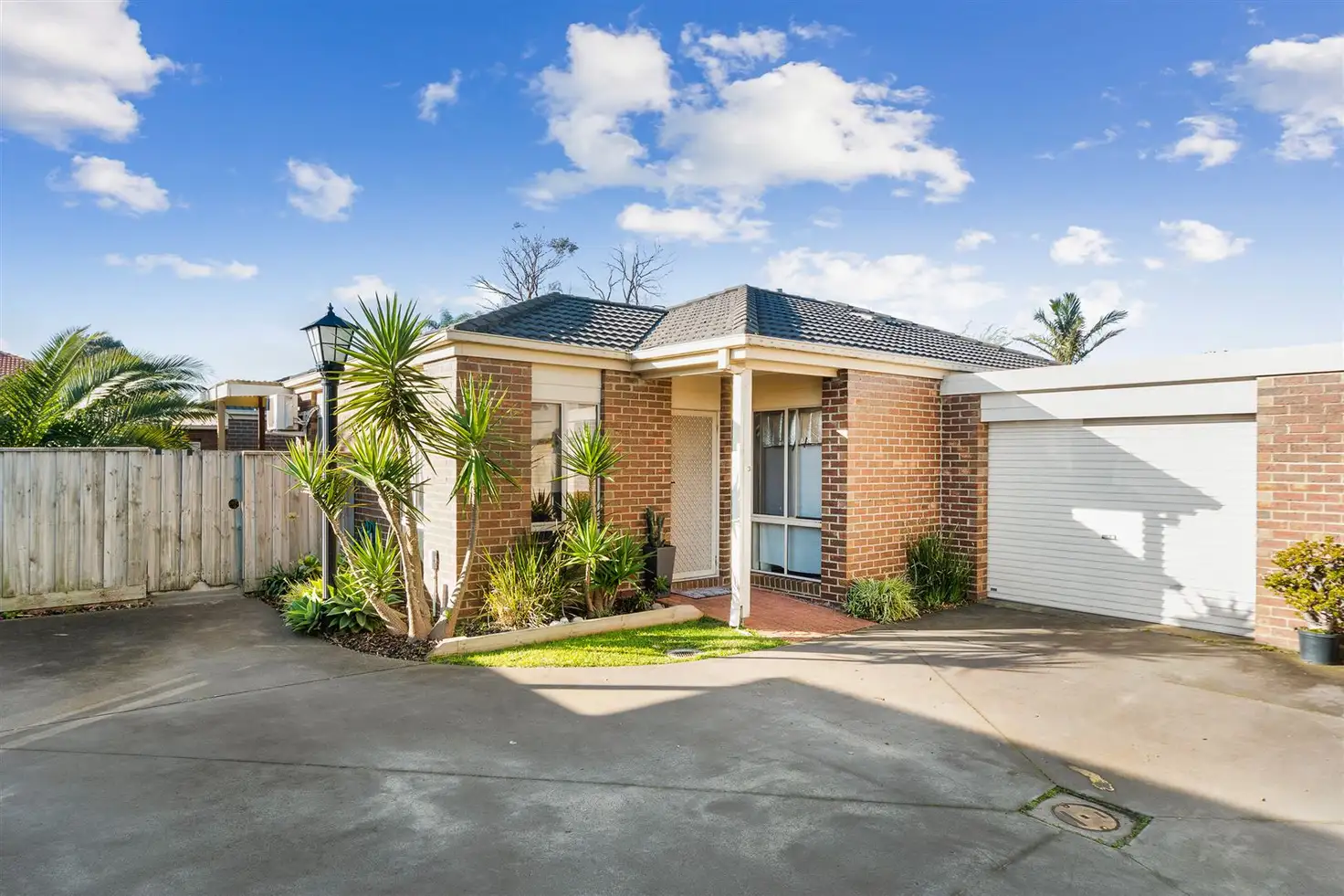 Main view of Homely unit listing, 13/21 Hall Road, Carrum Downs VIC 3201