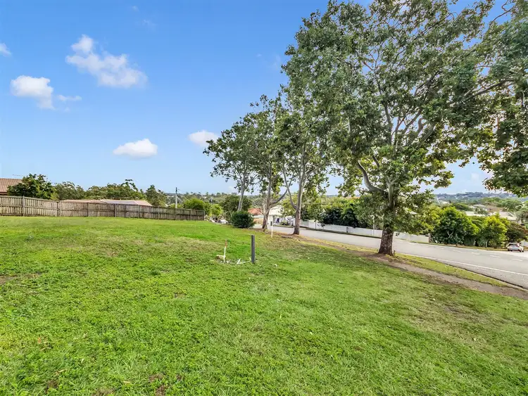 120 Frasers Road, Mitchelton QLD 4053