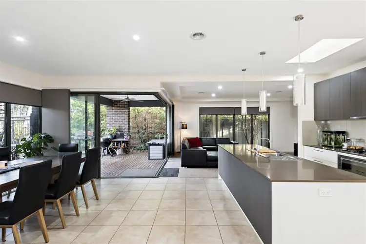 26 Emu Bush Drive, Cranbourne West VIC 3977