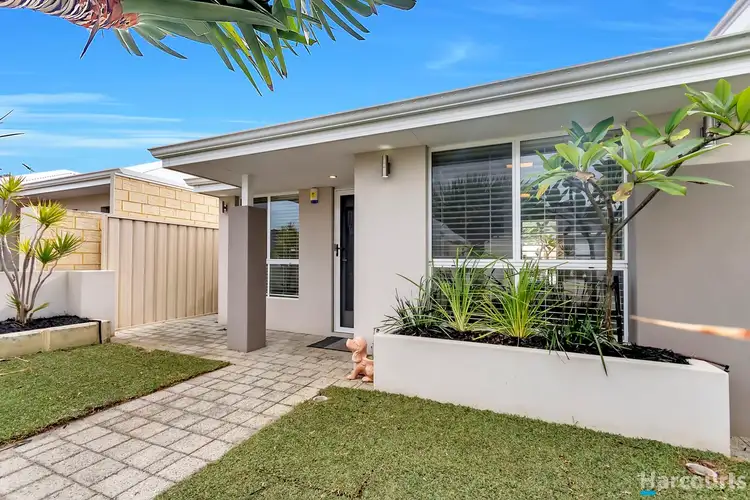 42A Kembla Circle, Madeley WA 6065