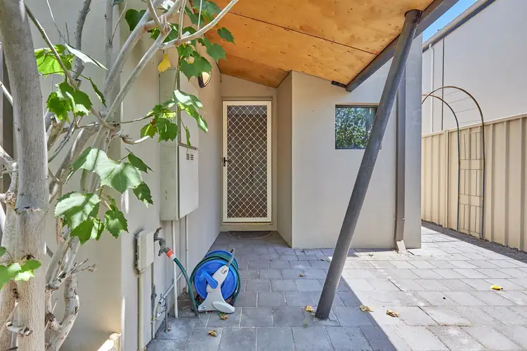Second view of Homely house listing, 1/56 Spinnaker Heights, Yangebup WA 6164