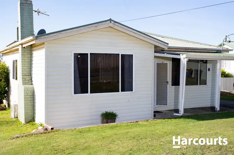 8 Bell Street, Beaconsfield TAS 7270