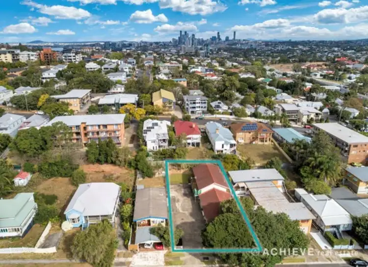 Fifth view of Homely block of units listing, 1-4/13 Hamley Street, Wooloowin QLD 4030