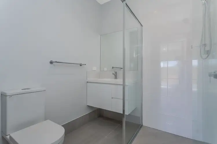 Fifth view of Homely unit listing, 2/10 Barron Road, Margate QLD 4019