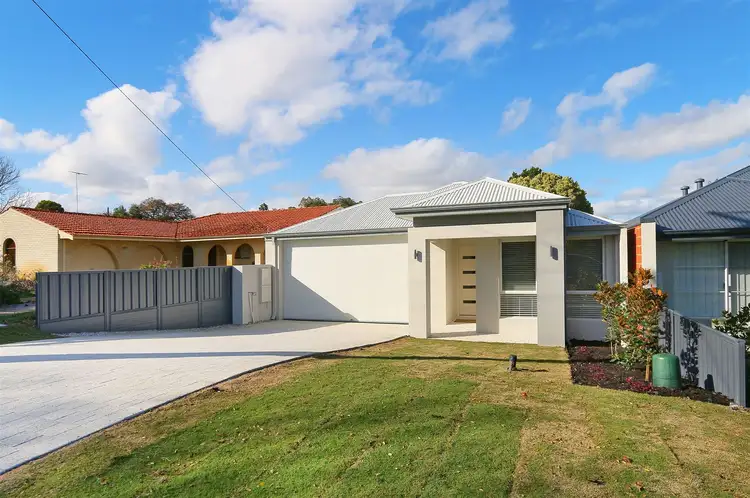 16A Maritime Avenue, Kardinya WA 6163