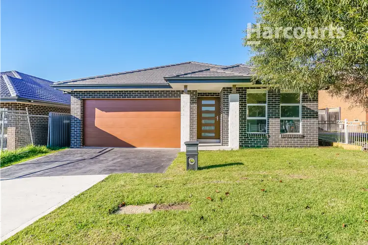 12 Tamora Street, Rosemeadow NSW 2560