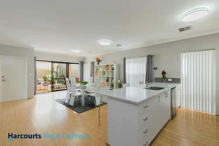 Seventh view of Homely house listing, 39 Davenport Approach, Wandi WA 6167