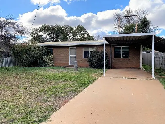 3 Irwin Street, Cobar NSW 2835