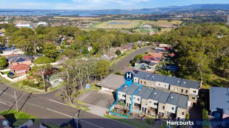 Third view of Homely townhouse listing, 4/261-263 Farmborough Road, Farmborough Heights NSW 2526