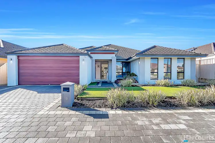 10 Plumeria Rise, Sinagra WA 6065