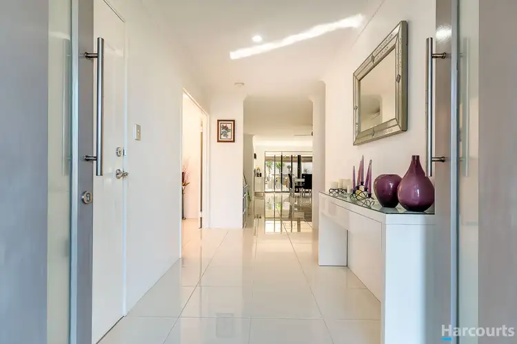 Second view of Homely house listing, 10 Plumeria Rise, Sinagra WA 6065