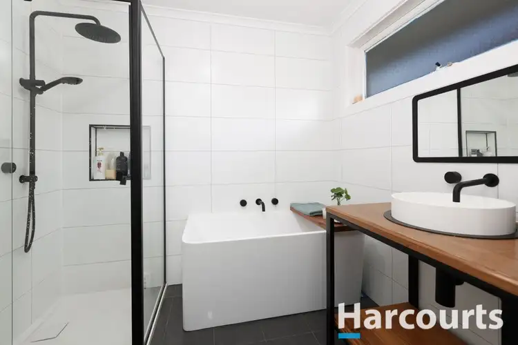 Fifth view of Homely house listing, 48 Ravenhill Crescent, Endeavour Hills VIC 3802