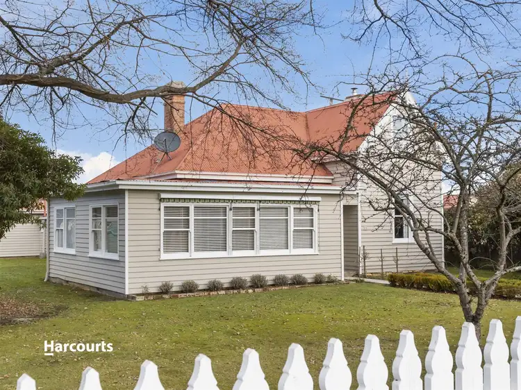 26 Sale Street, Huonville TAS 7109