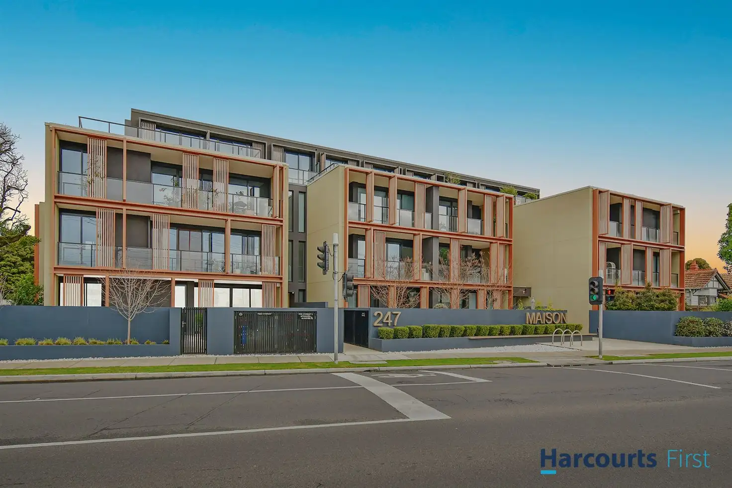 Main view of Homely unit listing, G10/247 Neerim Road, Carnegie VIC 3163