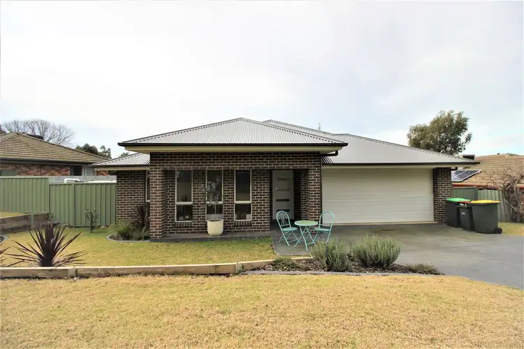 151 Hurley Street, Cootamundra NSW 2590