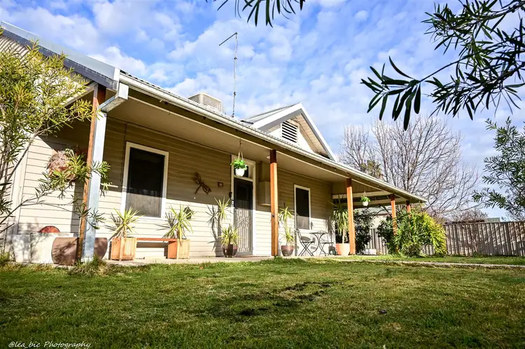 12 Hume Street, Holbrook NSW 2644