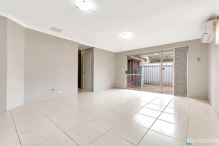 Fifth view of Homely unit listing, 4B Canara Road, Westminster WA 6061