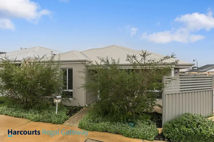 4 Towarri Way, Wandi WA 6167