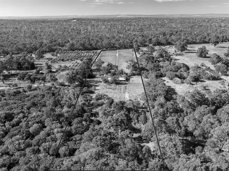 286 Newnham Road, Lake Clifton WA 6215