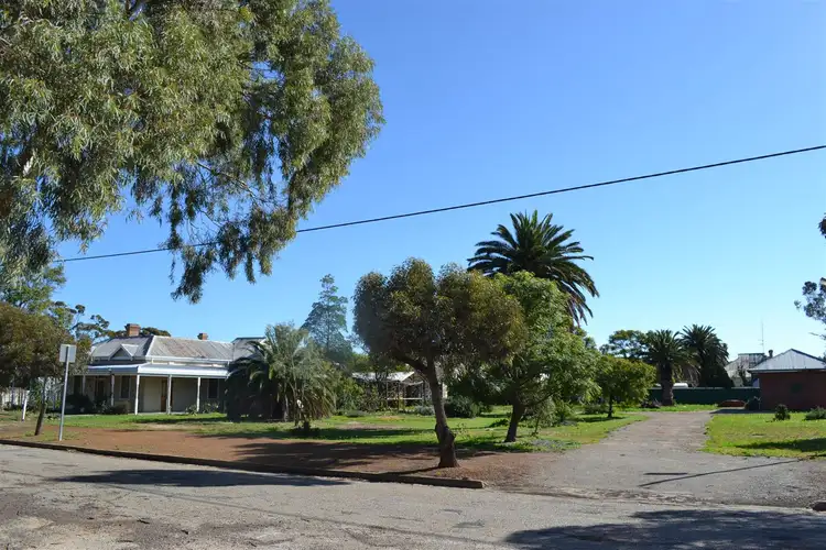 Sixth view of Homely flat listing, 69 James Street, Kellerberrin WA 6410