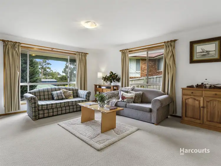 Fifth view of Homely villa listing, 2/7 Summer Court, Mount Nelson TAS 7007