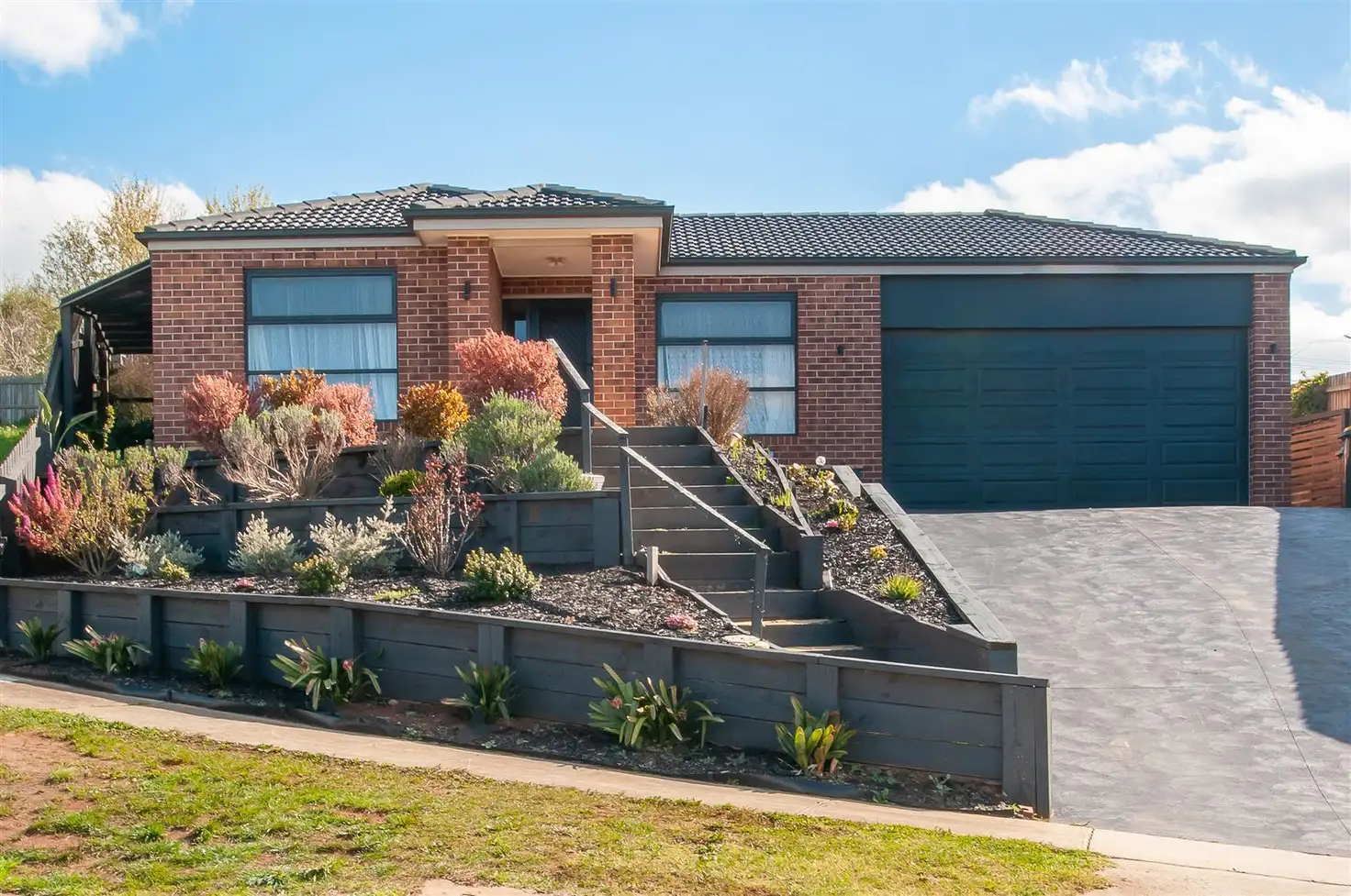 Main view of Homely house listing, 9 Ruby Close, Warragul VIC 3820