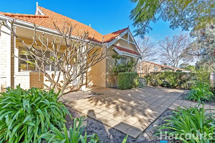Villa 5/15 Plantation Street, Menora WA 6050