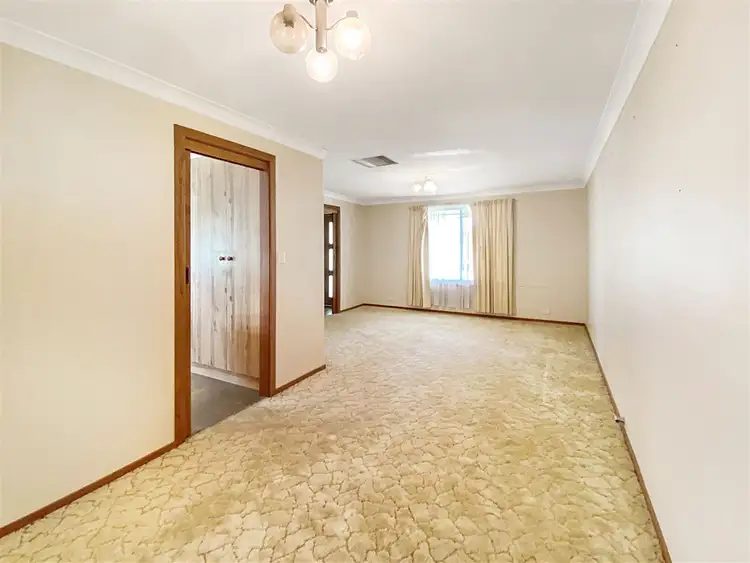 Fifth view of Homely house listing, 2 McConaghy Street, Cootamundra NSW 2590