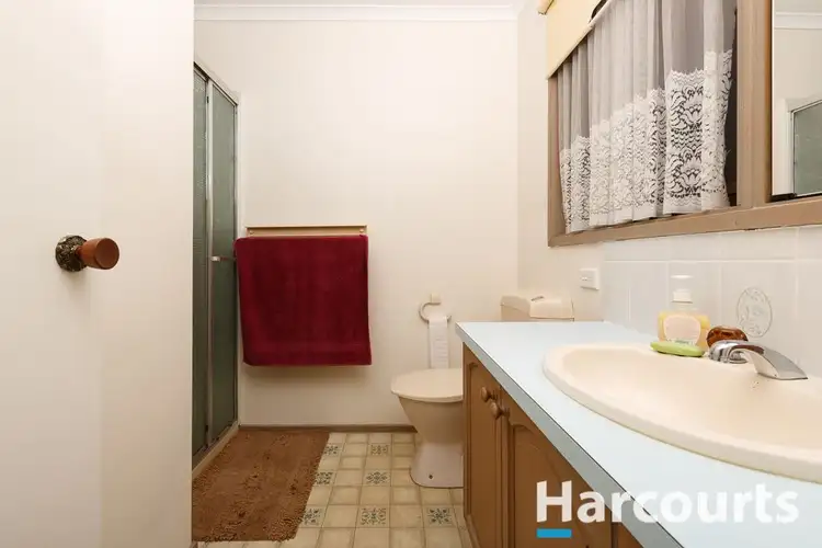 Fourth view of Homely house listing, 2 Bramley Court, Hallam VIC 3803